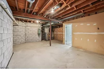 39 Cedarwood Ter., Woodland Park, NJ 07424 - Photo 33