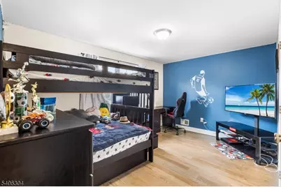 128 Baltimore Ave, Hillside, NJ 07205 - Photo 17