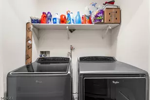 128 Baltimore Ave, Hillside, NJ 07205 - Photo 23