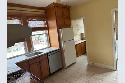 68 Bremond St, Belleville, NJ 07109 - Photo 9