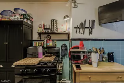 588 Harrison St, Rahway, NJ 07065 - Photo 9