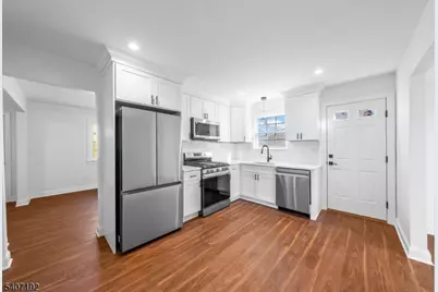 14 Harwich Rd, Mount Olive, NJ 07836 - Photo 11