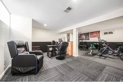 1322 Glendale Pl, Union Township, NJ 07083 - Photo 15