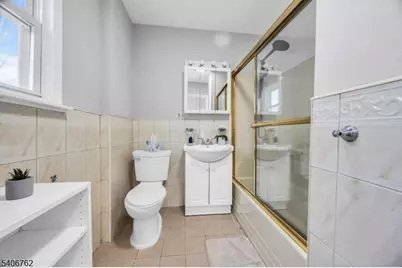 220 W Scott Ave, Rahway, NJ 07065 - Photo 23