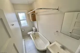 9 Harrison Pl, Clifton, NJ 07011 - Photo 5