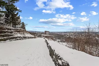 49 Boulder Run Rd, Paterson, NJ 07501 - Photo 37