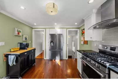 1779 Oak Hill Dr, Union Township, NJ 07083 - Photo 15