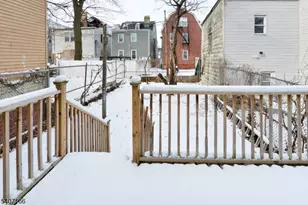 839 S 15th St, Newark, NJ 07108 - Photo 9