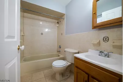 40 11th Ave W #2, Newark, NJ 07107 - Photo 5