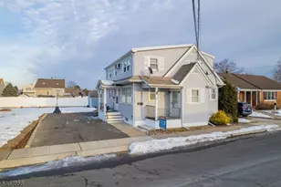 34 N 15th Ave, Manville, NJ 08835 - Photo 3