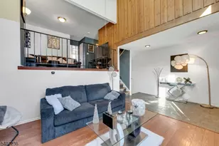 573 Dell Pl, Stanhope, NJ 07874 - Photo 3