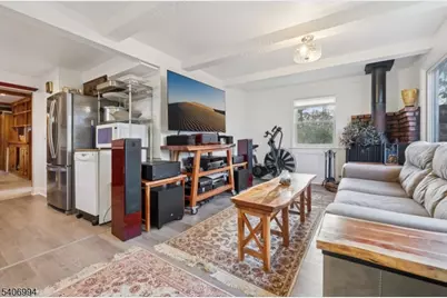 269 Paterson Ave, Midland Park, NJ 07432 - Photo 9