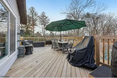 269 Paterson Ave, Midland Park, NJ 07432 - Photo 13