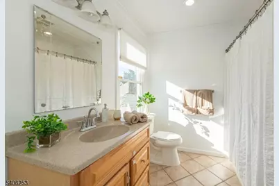 414 Mineral Springs Dr, Rockaway Township, NJ 07801 - Photo 33