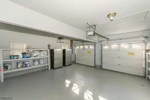 414 Mineral Springs Dr, Rockaway Township, NJ 07801 - Photo 23