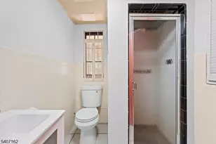 16 Lynn Dr, Clifton, NJ 07013 - Photo 19