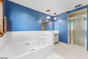 16 Lynn Dr, Clifton, NJ 07013 - Photo 29