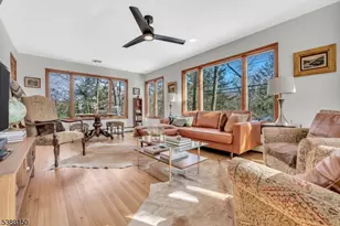 68 High Point Rd, Bloomingdale, NJ 07403 - Photo 3