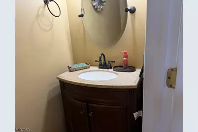 15 Rhea Run #15, Hampton Township, NJ 07860 - Photo 9