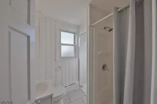 444 James St, Phillipsburg, NJ 08865 - Photo 15