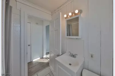 444 James St #B, Phillipsburg, NJ 08865 - Photo 17