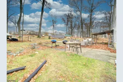 221 Chincopee Ave, Hopatcong, NJ 07843 - Photo 19