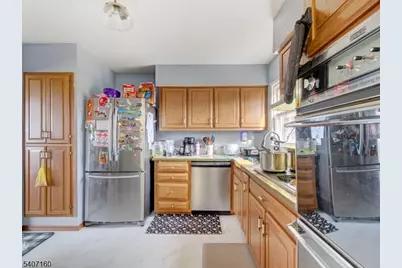 221 Chincopee Ave, Hopatcong, NJ 07843 - Photo 7