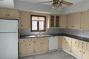 36 Glenwild Ave, Bloomingdale, NJ 07403 - Photo 3