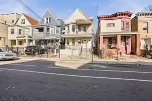 106 Wegman Parkway, Jersey City, NJ 07305 - Photo 3