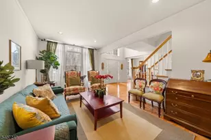 48 Bovensiepen Ct, Roseland, NJ 07068 - Photo 5