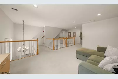 48 Bovensiepen Ct, Roseland, NJ 07068 - Photo 17