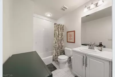 48 Bovensiepen Ct, Roseland, NJ 07068 - Photo 21