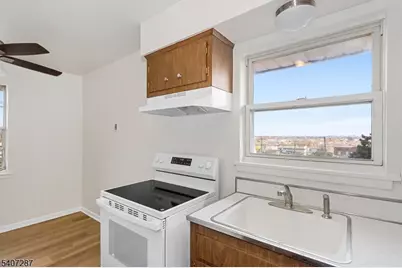 145 Arnot St Apt #4B, Lodi, NJ 07644 - Photo 11