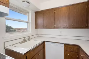 145 Arnot St Apt, Lodi, NJ 07644 - Photo 13