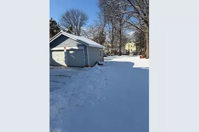 54 Broughton Ave, Bloomfield, NJ 07003 - Photo 3