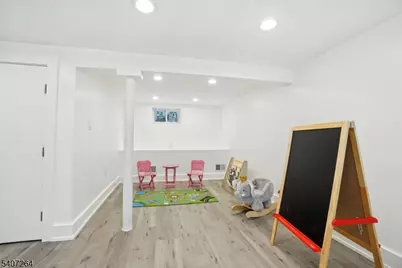 37 Cypress St, Millburn, NJ 07041 - Photo 17