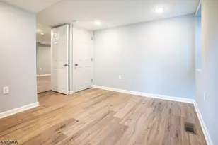 38 Mill St, Bloomfield, NJ 07003 - Photo 15