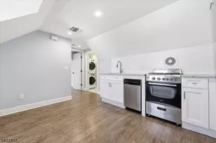 7 Main Terrace, Bloomfield, NJ 07003 - Photo 5