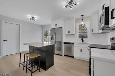 116 W Sunset Blvd, Andover Township, NJ 07860 - Photo 7