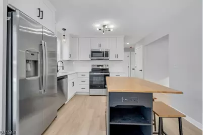 116 W Sunset Blvd, Andover Township, NJ 07860 - Photo 11