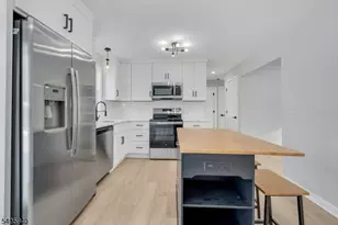 116 W Sunset Blvd, Andover Township, NJ 07860 - Photo 11