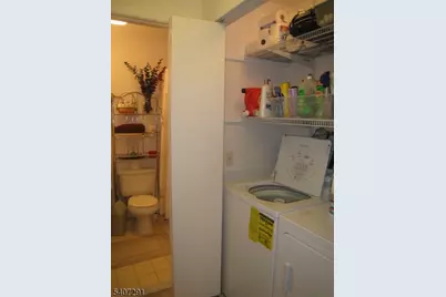 11 Evergreen Dr #64, Clifton, NJ 07014 - Photo 11