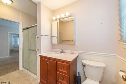 573 Wyckoff Ave, Mahwah Twp., NJ 07430 - Photo 9