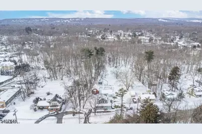 573 Wyckoff Ave, Mahwah Twp., NJ 07430 - Photo 25