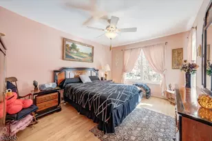 15 Paradise Pl, Roseland, NJ 07068 - Photo 21