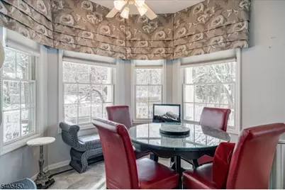 15 Paradise Pl, Roseland, NJ 07068 - Photo 15