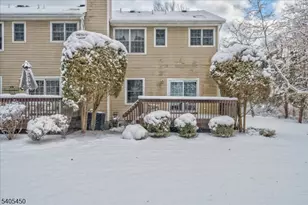 15 Paradise Pl, Roseland, NJ 07068 - Photo 23