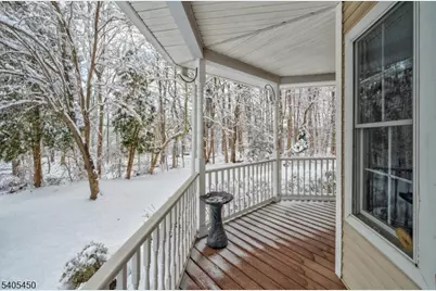 15 Paradise Pl, Roseland, NJ 07068 - Photo 3