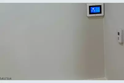 176 Weequahic Ave #2, Newark, NJ 07112 - Photo 15