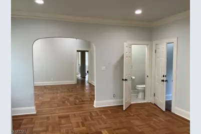 176 Weequahic Ave #2, Newark, NJ 07112 - Photo 5